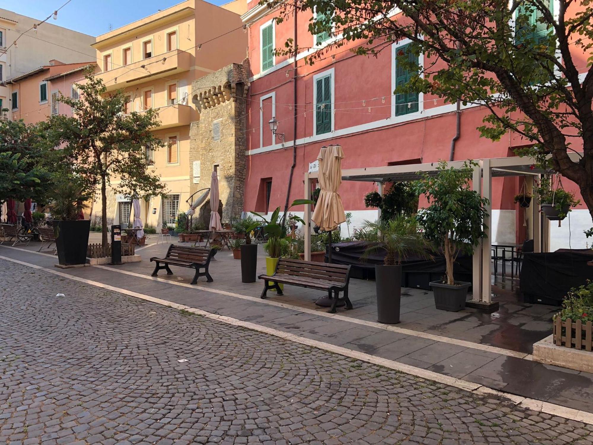Apartamento The House Of The Poet Civitavecchia Exterior foto